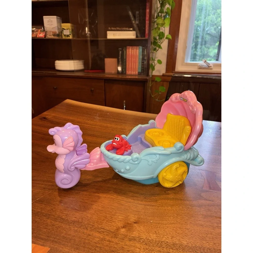 Fisher Price Little People Disney Little Mermaid Ariel's Musical Coach Carriage
